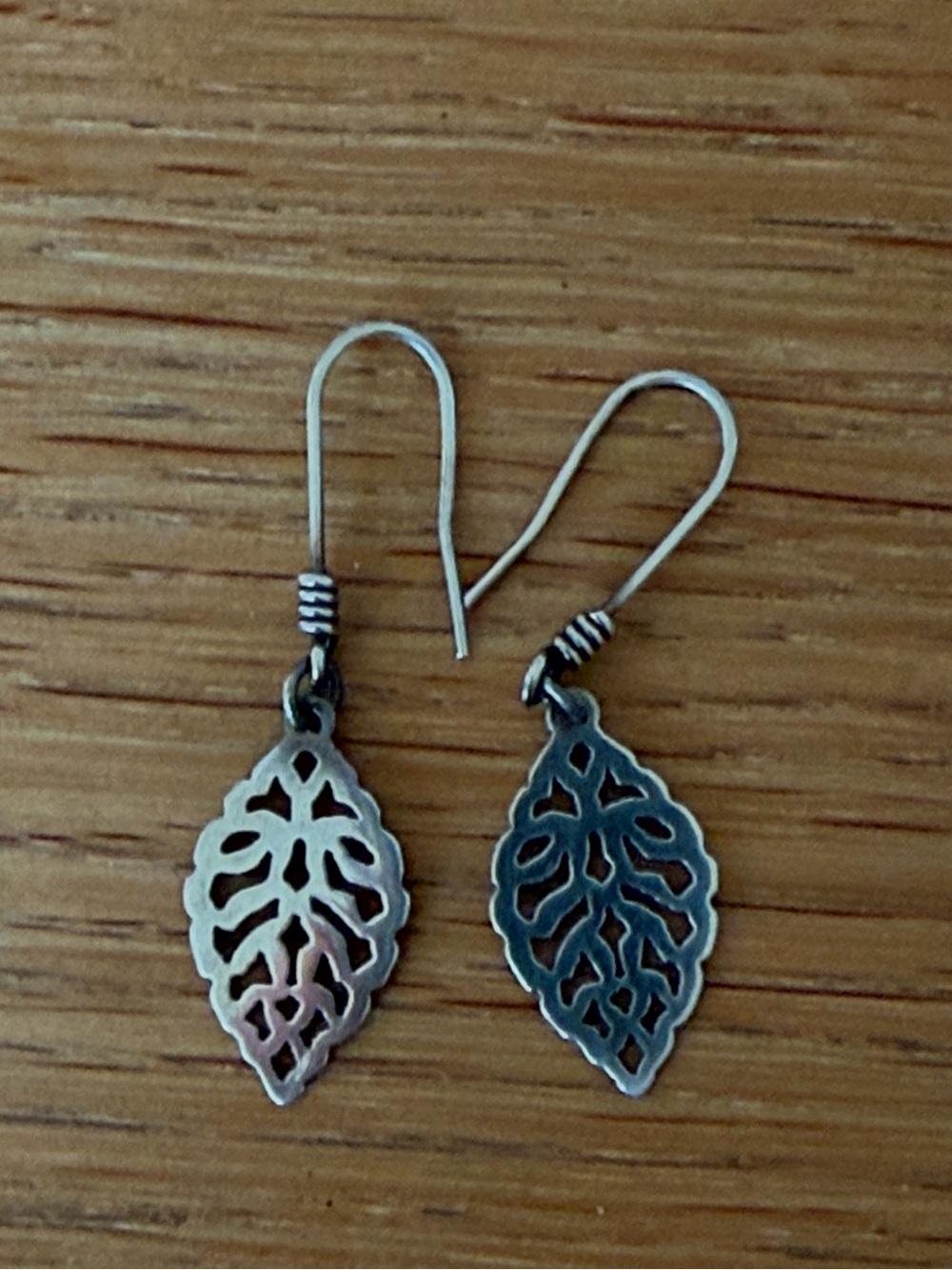 James Avery Sterling Silver Leaf Dangle Earrings